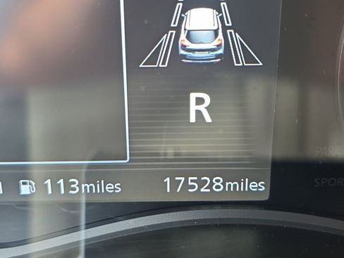 Used 2023 Nissan Kicks SR image 21