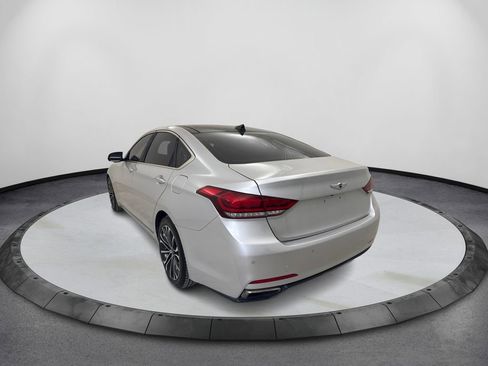 Used 2015 Hyundai Genesis 3.8 w/ Option Group 03 image 7