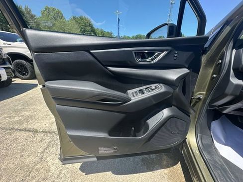 Used 2023 Subaru Ascent Limited w/ Technology Package AWD/4WD image 26