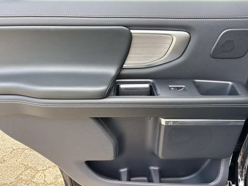 New 2027 Ford Expedition Platinum w/ Driver's Package AWD/4WD image 19