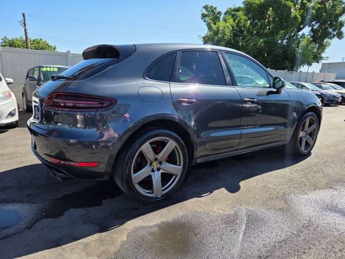 Used 2018 Porsche Macan GTS image 4