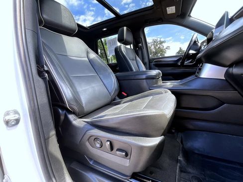 Used 2021 Chevrolet Tahoe LT AWD/4WD image 19