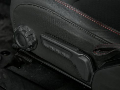 Used 2018 Jeep Wrangler Unlimited Rubicon image 20