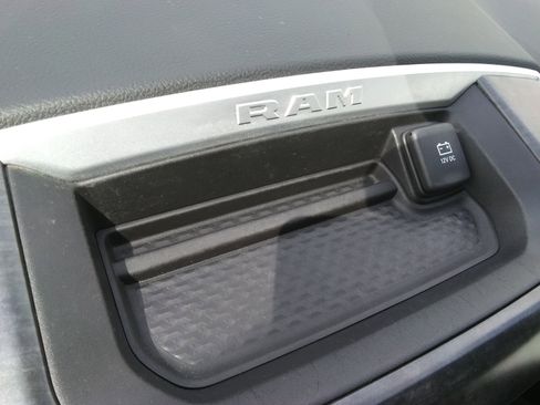 Used 2023 RAM 1500 Big Horn AWD/4WD image 23