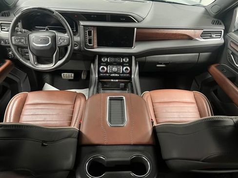 Used 2024 GMC Yukon Denali Ultimate image 24