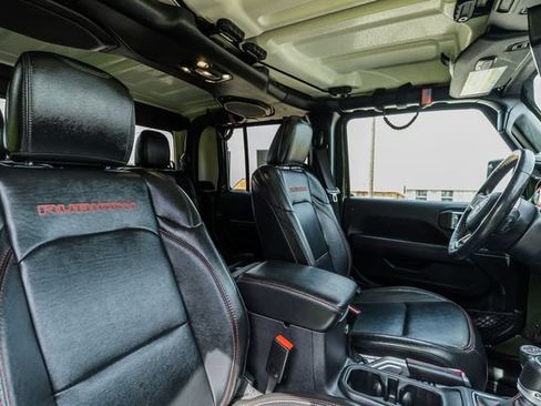 Used 2022 Jeep Gladiator Rubicon w/ Cold Weather Group AWD/4WD image 18