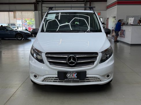 Used 2019 Mercedes-Benz Metris Passenger image 6