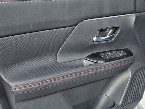 New 2026 Nissan Kicks SR w/ SR Premium Package image 15