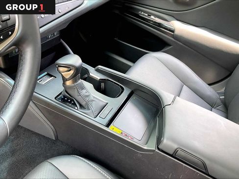 Used 2025 Lexus ES 350 w/ Premium Package FWD image 14