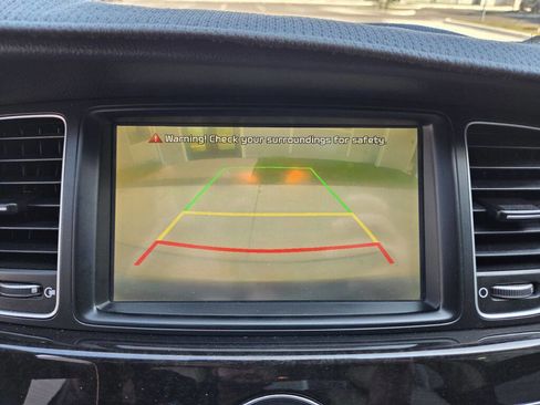 Used 2014 Kia Cadenza Premium w/ Technology Package image 38