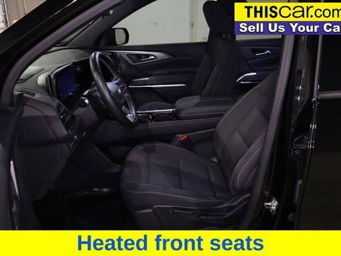 Used 2024 Chevrolet Traverse LS image 18