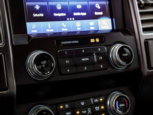 Used 2020 Ford F250 Limited image 24