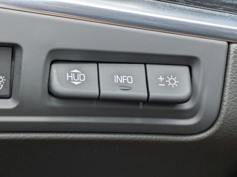 Certified 2025 Cadillac XT5 Premium Luxury w/ Technology Package FWD image 23