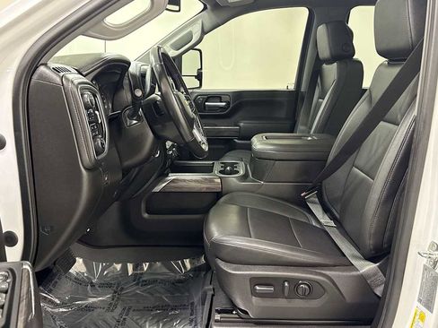 Used 2022 Chevrolet Silverado 2500 LTZ image 13