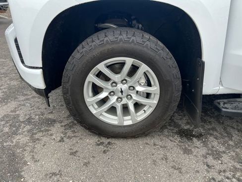 Used 2022 Chevrolet Silverado 1500 RST w/ Convenience Package II image 22