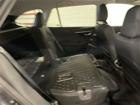 Used 2025 Subaru Outback Limited image 17