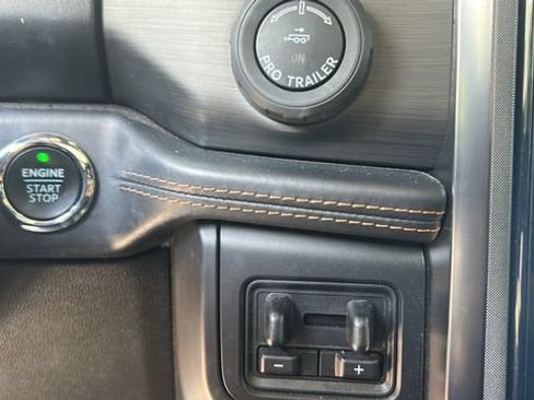 Used 2022 Ford Expedition Max Platinum AWD/4WD image 16