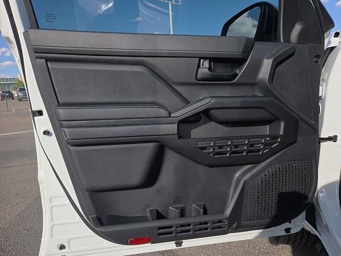 New 2026 Toyota Tacoma SR5 AWD/4WD image 17