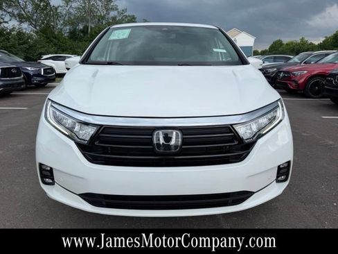 Used 2022 Honda Odyssey Touring image 3