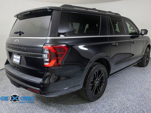 Used 2023 Ford Expedition Max Limited AWD/4WD image 7