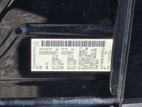 Used 2021 Nissan Rogue SV AWD/4WD image 13