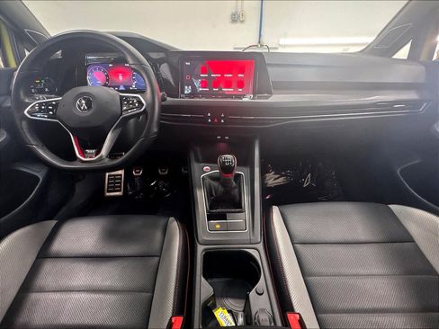 Used 2022 Volkswagen GTI Autobahn FWD image 10