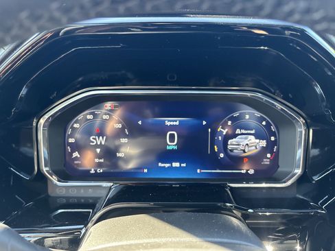 New 2026 Chevrolet Silverado 1500 LTZ w/ LTZ Premium Package image 18