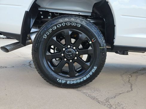 New 2026 RAM 2500 Big Horn AWD/4WD image 10