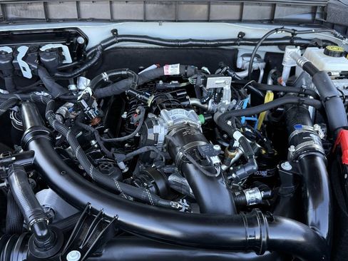 Used 2023 Ford Bronco Badlands image 32