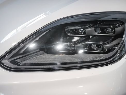 New 2026 Porsche Cayenne GTS image 32