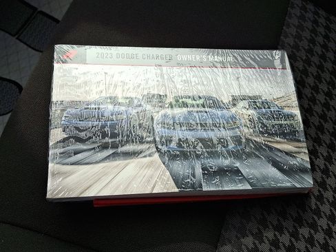 Used 2023 Dodge Charger SXT image 25