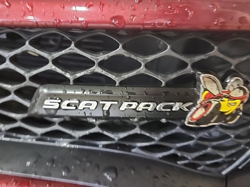 Used 2017 Dodge Charger R/T Scat Pack w/ Technology Group RWD image 5