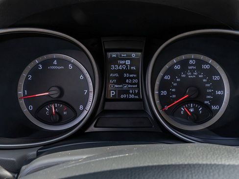 Used 2016 Hyundai Santa Fe SE image 32