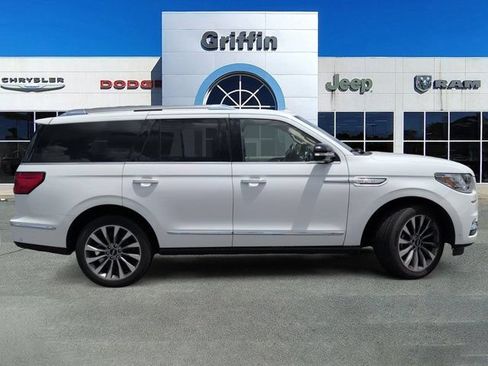 Used 2020 Lincoln Navigator Reserve w/ Luxury Package AWD/4WD image 3