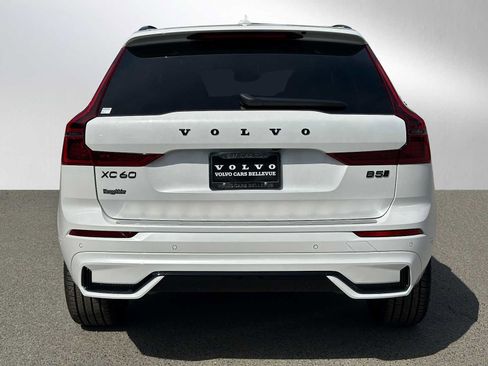 New 2026 Volvo XC60 B5 Ultra w/ Climate Package AWD/4WD image 4