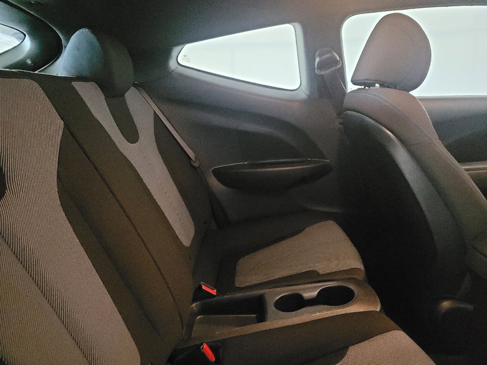 Used 2019 Hyundai Veloster 2.0 FWD image 19