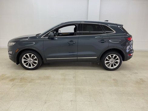 Used 2019 Lincoln MKC Select w/ Select Plus Package image 2