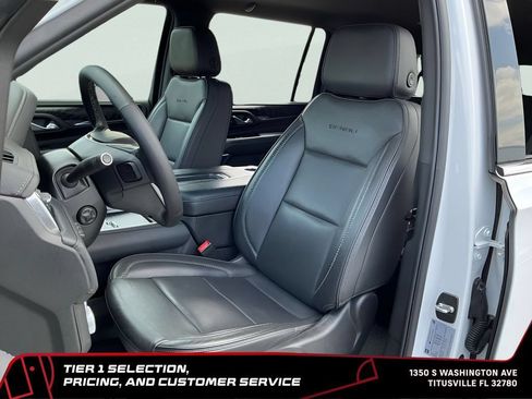 Used 2024 GMC Yukon XL Denali RWD image 21