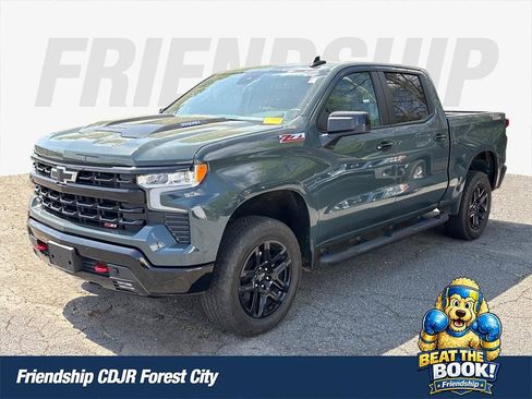 Used 2025 Chevrolet Silverado 1500 LT Trail Boss w/ Convenience Package II image 1