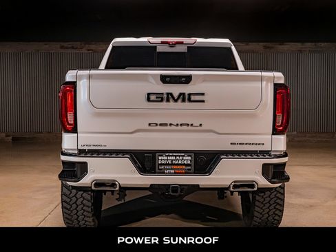 Used 2024 GMC Sierra 1500 Denali w/ Denali Reserve Package AWD/4WD image 7