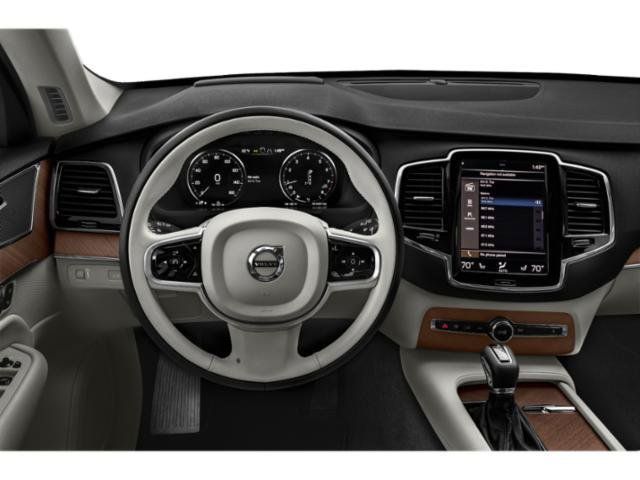 Used 2022 Volvo XC90 T6 Momentum w/ Advanced Package AWD/4WD image 10