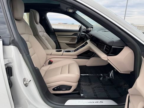 Certified 2023 Porsche Taycan 4S image 15