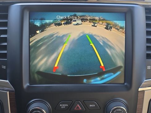 Used 2015 RAM 1500 Laramie w/ Convenience Group image 15