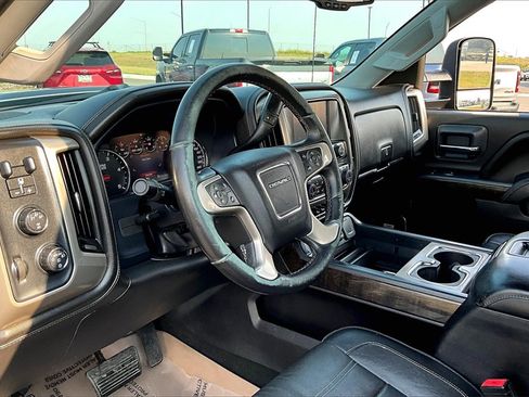Used 2015 GMC Sierra 3500 Denali w/ Duramax Plus Package image 14