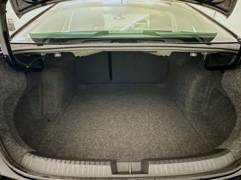 Used 2024 Volkswagen Jetta SE FWD image 30