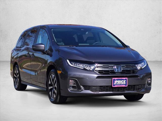 Certified 2026 Honda Odyssey EX-L image 3