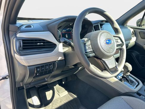 Used 2025 Subaru Forester Premium w/ Protection Package (1PH) image 20