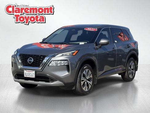 Used 2021 Nissan Rogue SV FWD image 1