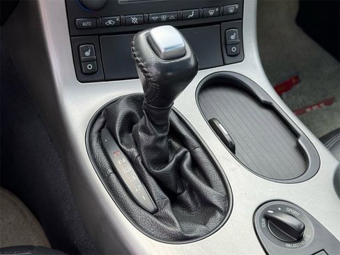 Used 2005 Chevrolet Corvette Coupe w/ Preferred Equipment Group image 29