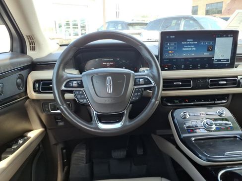 Certified 2022 Lincoln Nautilus Reserve w/ Equipment Group 201A AWD/4WD image 15
